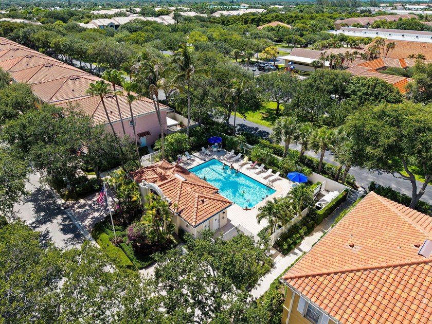LOCATED IN THE COVETED TEQUESTA OAKS COMMUNITY, THIS 2 STORY - photo 8