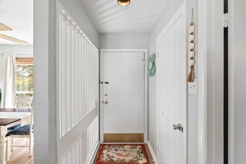 Beautifully Updated Waterfront Condominium in Rockport Racquet &amp; - photo 4