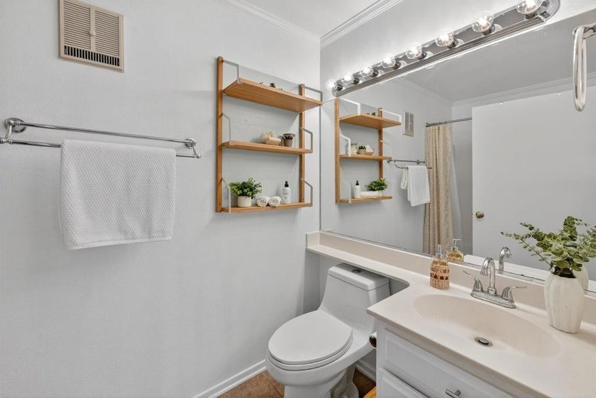 Great opportunity to own in the highly sought-after Belmont - photo 17