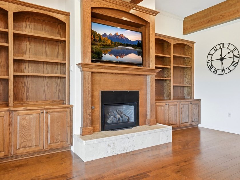 Enjoy upscale condominium living along the beautiful Guadalupe - photo 11