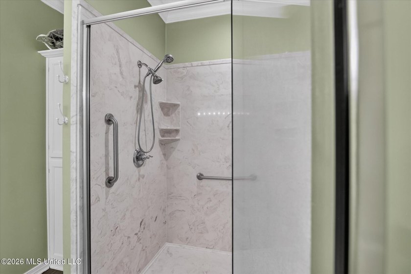 Meticulously maintained 3 bedroom 2 bath home featuring over - photo 16