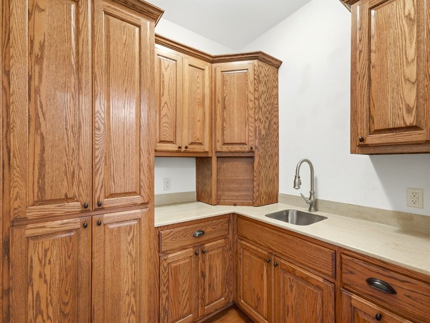 Enjoy upscale condominium living along the beautiful Guadalupe - photo 36