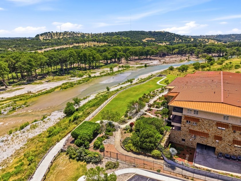 Enjoy upscale condominium living along the beautiful Guadalupe - photo 44