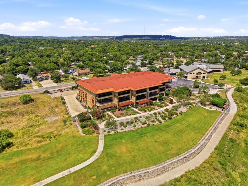 Enjoy upscale condominium living along the beautiful Guadalupe - photo 50