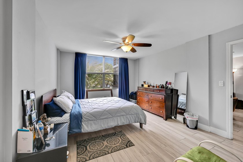 Welcome to this ALL AGES charming one-bedroom - photo 8