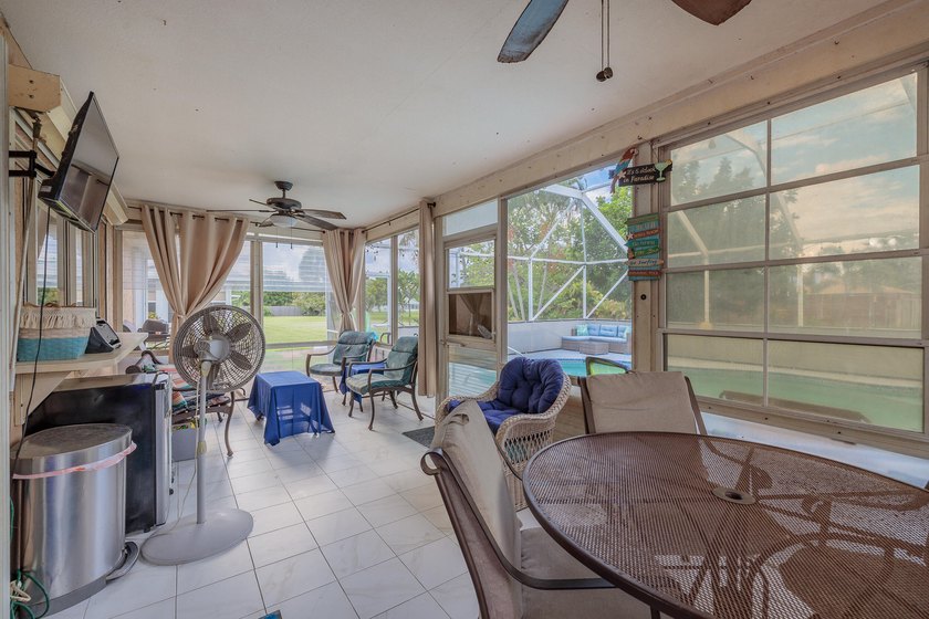 Welcome to this charming 2-bedroom, 2-bath pool home in the - photo 20