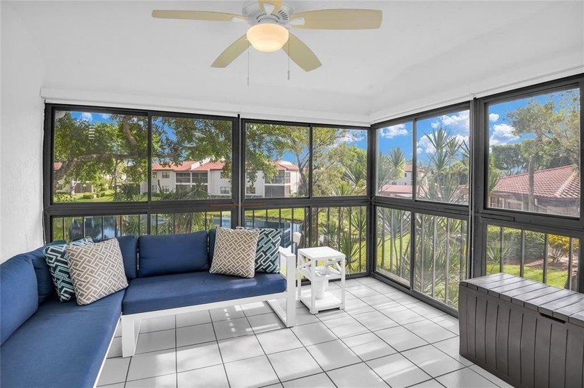 FURNISHED LAKEFRONT CORNER UNIT CONDO in the desirable Cypresses - photo 17