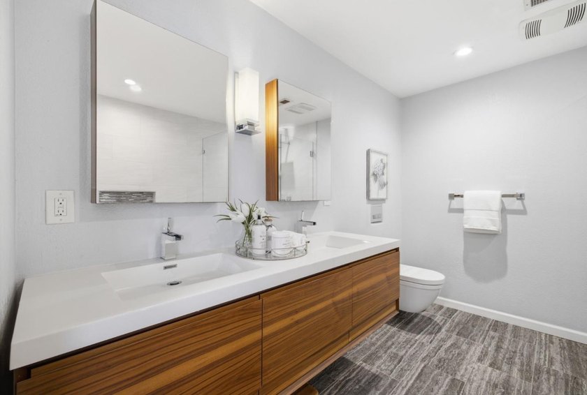 Welcome to 405 Clearview Drive! This thoughtfully updated - photo 20