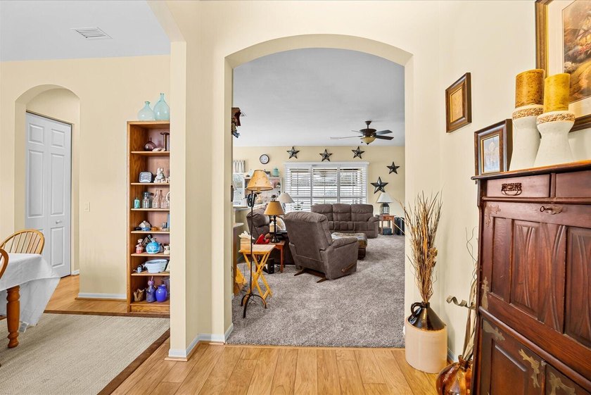 Lakefront living, extra space, and everyday convenience in Lake - photo 7