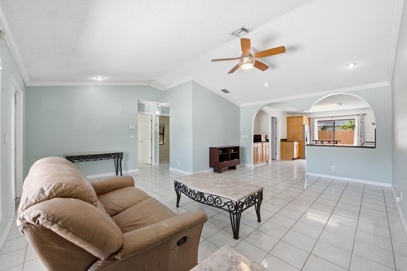 Move right into this beautifully updated 3-bedroom, 2-bath home - photo 3