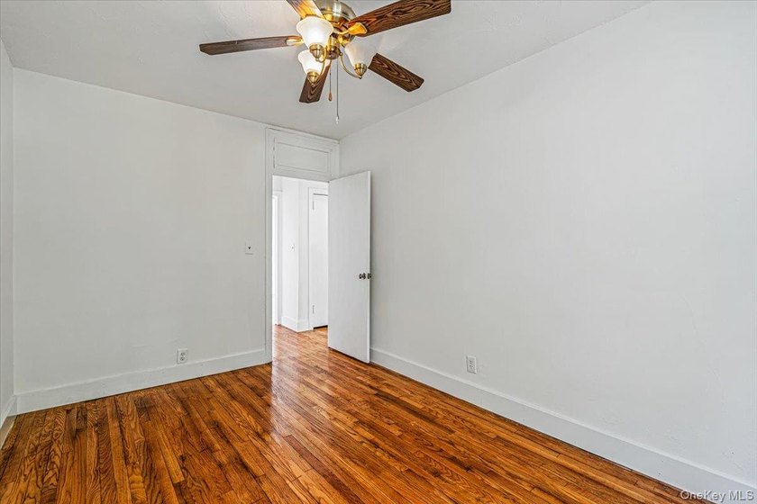 Facing West with a Skyline View, this Unit is Full of Natural - photo 19
