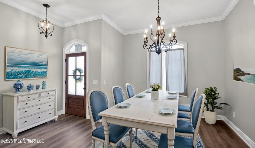 Seller is offering $5000 in buyer closing costs! Like-New Home - photo 7
