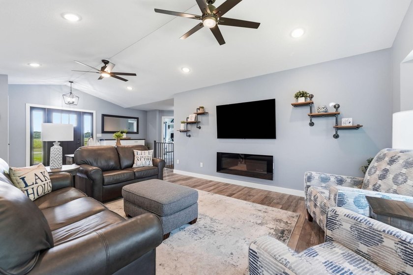 Wake up to breathtaking views of highly sought-after Long Lake! - photo 45