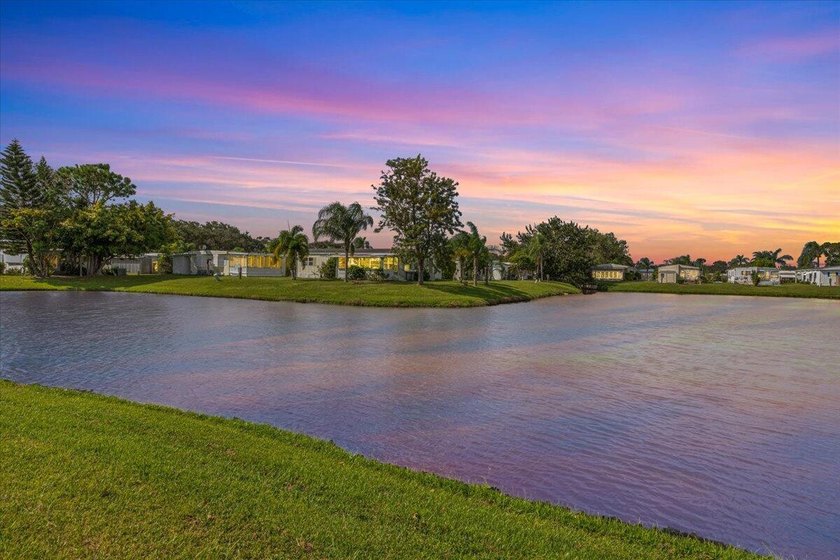 Spanish Lakes Riverfront offers the perfect blend of lifestyle - photo 12