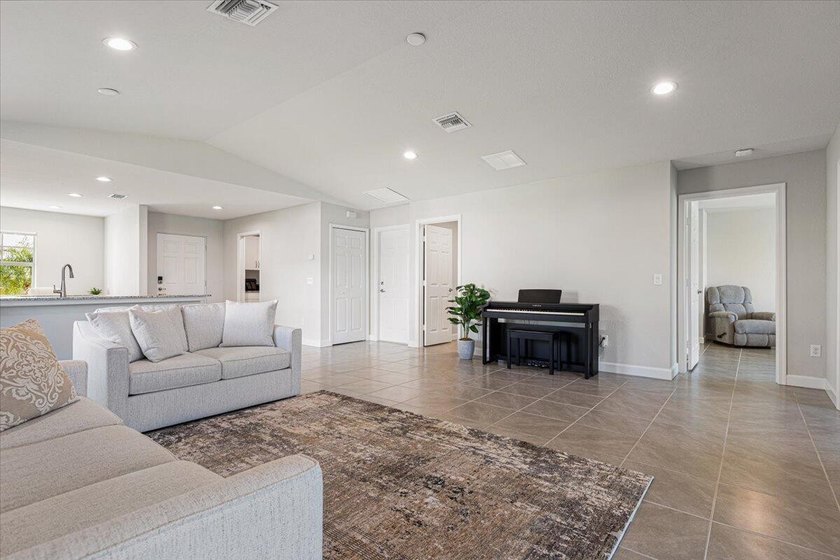 Spanish Lakes Riverfront offers the perfect blend of lifestyle - photo 21