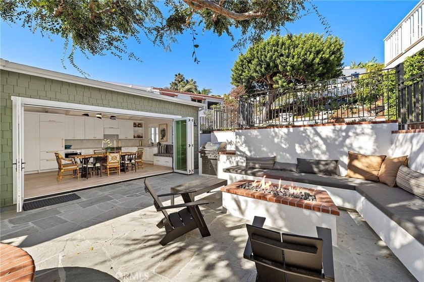 Nestled in one of Laguna Beach's most sought-after neighborhoods - photo 8