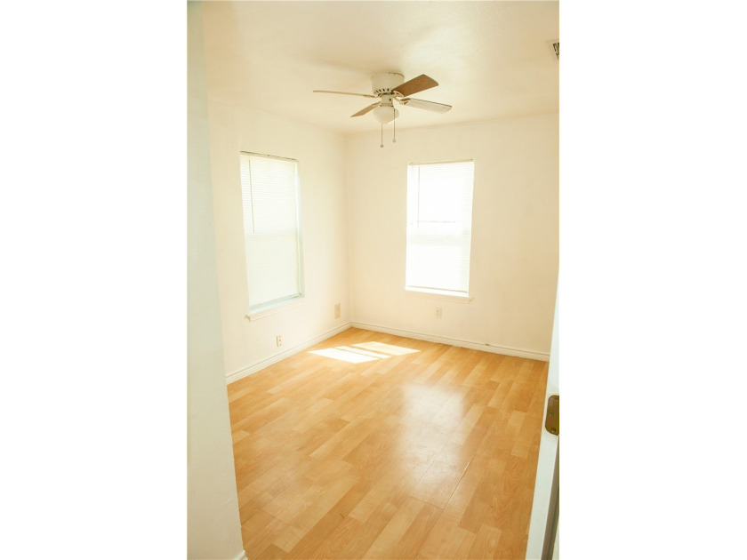 **Investor Opportunity - Fully Occupied Triplex with Expansion - photo 12