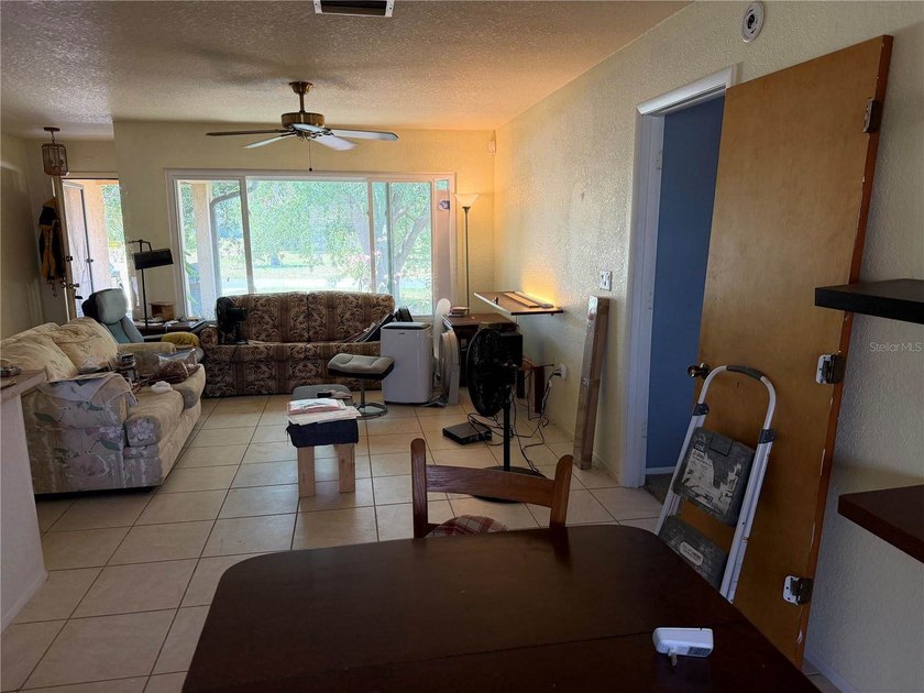 Short Sale. Third Party Approval Required This 2-bedroom, 2-bath - photo 15
