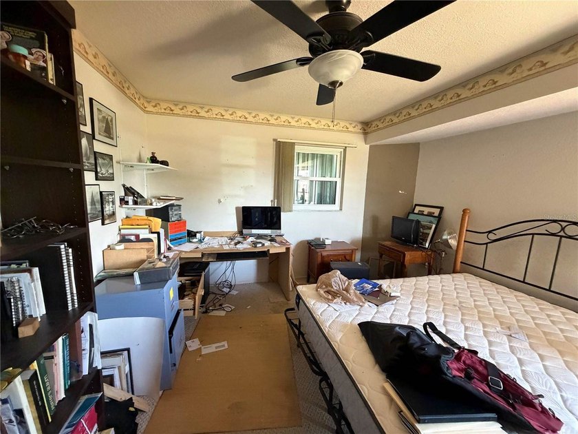 Short Sale. Third Party Approval Required This 2-bedroom, 2-bath - photo 25