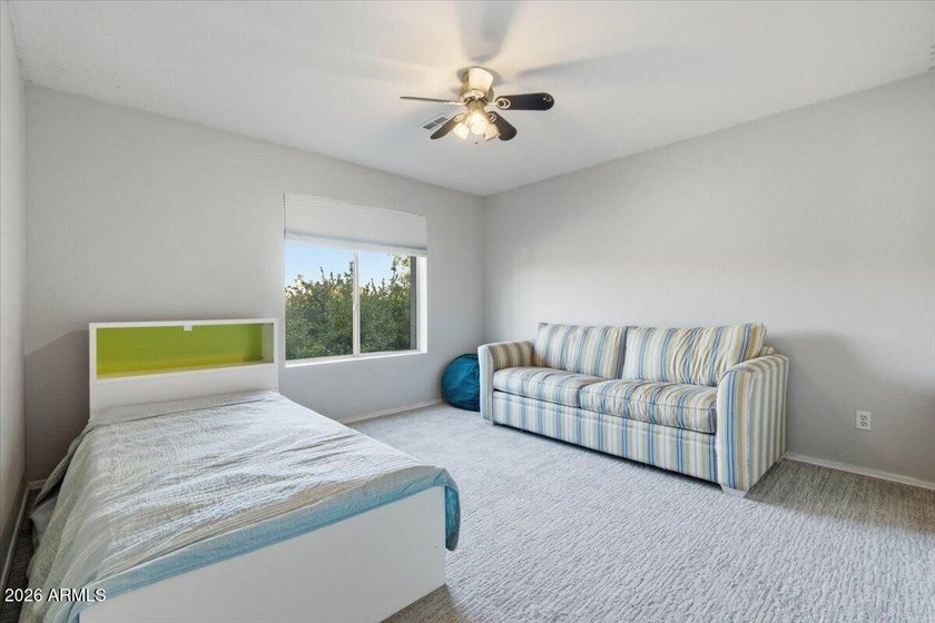 GREAT LOCATION + LARGE GOLF COURSE LOT! Situated on the 4th - photo 45