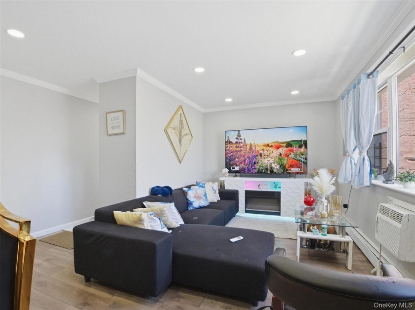 Welcome to 831 Longfellow Avenue, a move-in ready multi-family - photo 21