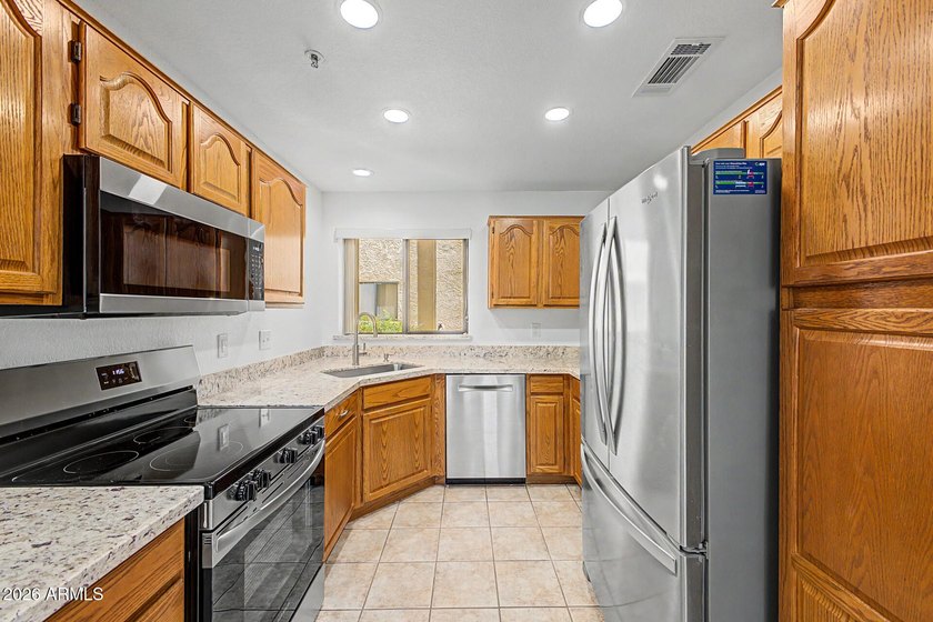 Discover your ideal active-adult lifestyle in the heart of - photo 3