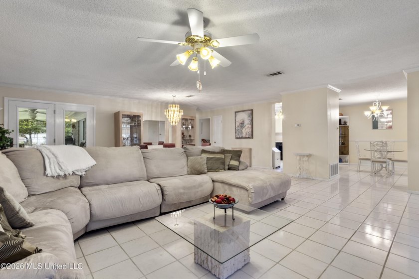 Golf Cart Living in Fort Bayou Estates - Solid Brick Home with - photo 6