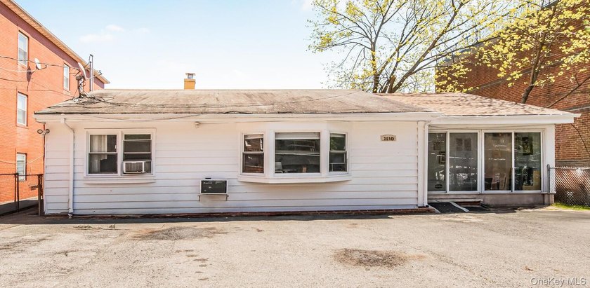PRICE REDUCTION!!! EXCEPTIONAL INVESTMENT OPPORTUNITY in Prime - photo 2