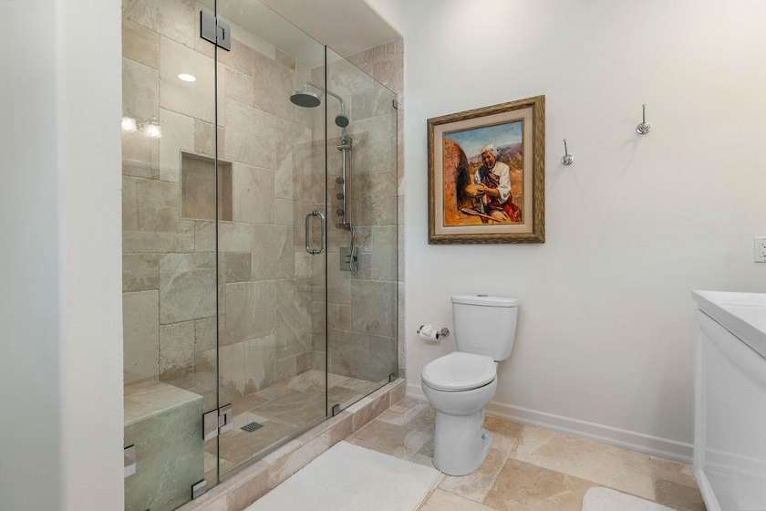 Enjoy exceptional country club living in this beautifully - photo 20