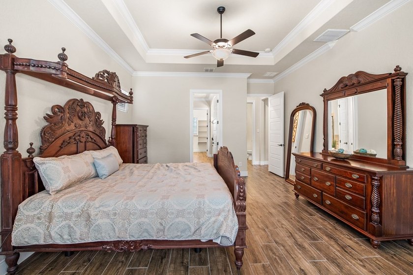 SELLER WILL FINANCE WITH 20% DOWN, 7% INTEREST RATE, BALLOON IN - photo 23