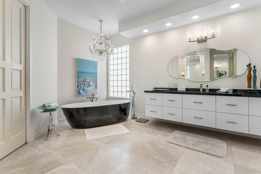 Enjoy exceptional country club living in this beautifully - photo 28