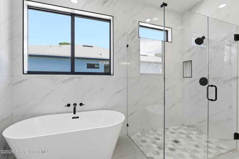 Move-in ready and perfectly positioned on a desirable CORNER LOT - photo 34