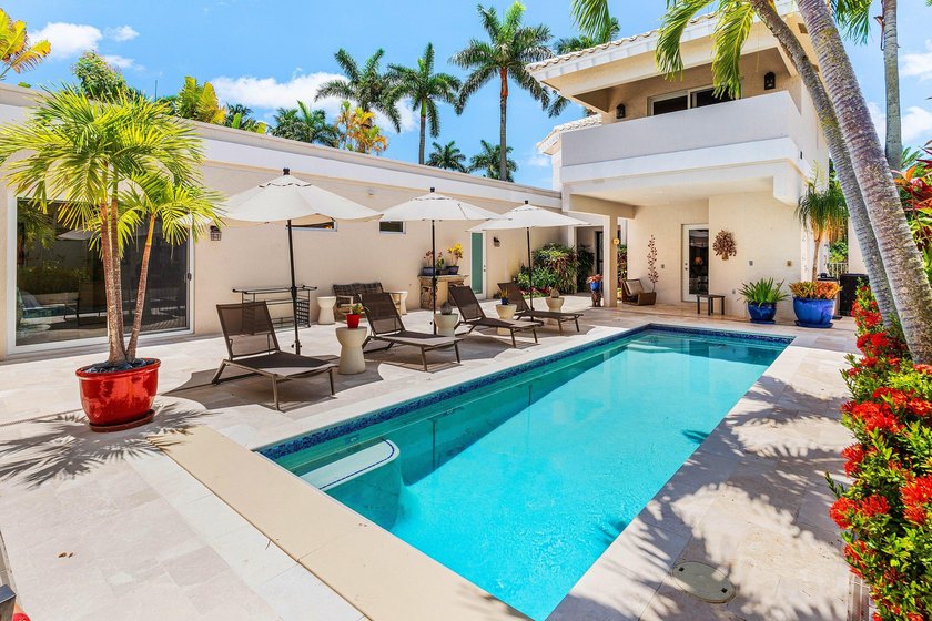 Enjoy exceptional country club living in this beautifully - photo 41