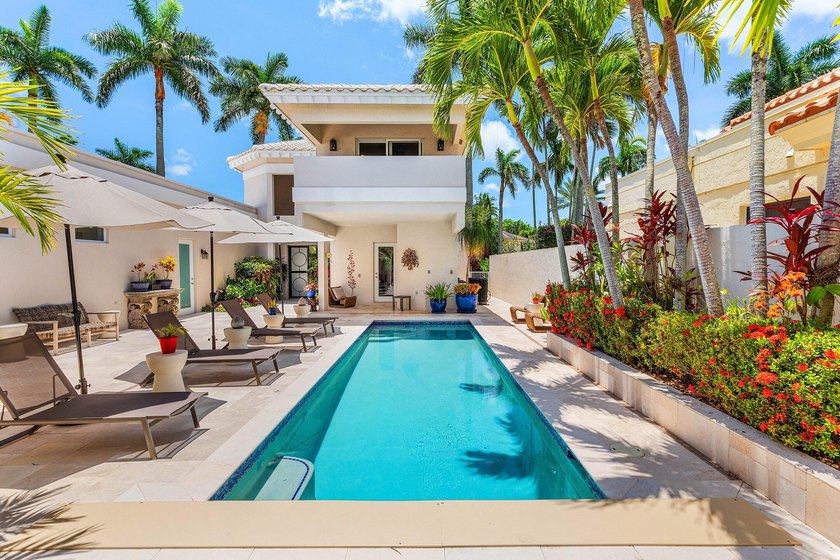 Enjoy exceptional country club living in this beautifully - photo 42
