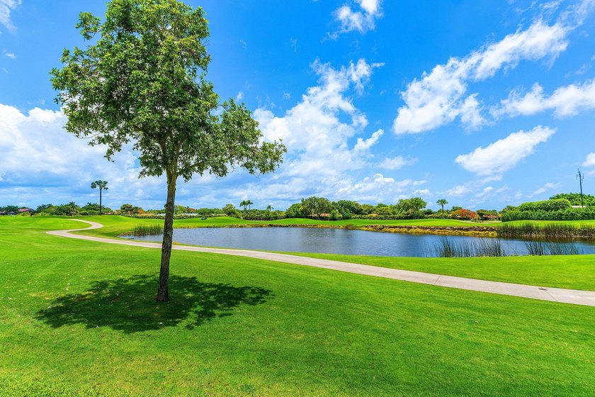Enjoy exceptional country club living in this beautifully - photo 47