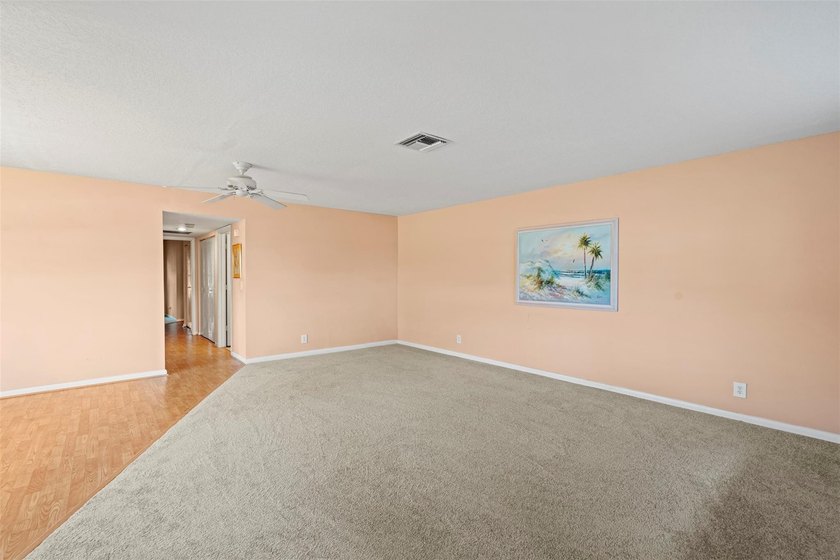 Best value in the Savannah's! No HOPA. This spacious 2br/2ba - photo 10
