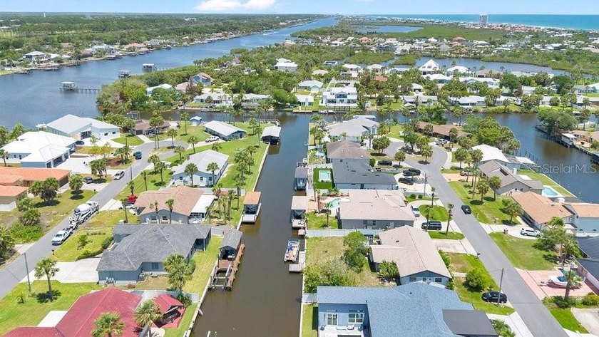 Calling all boaters, anglers, and waterfront dreamers--this is - photo 33