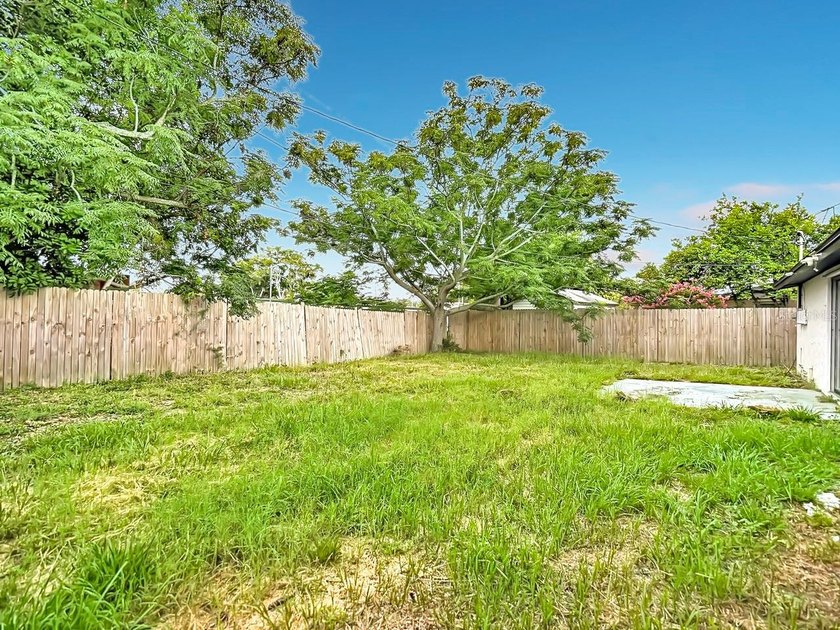 NO HOA. NO CDD. NO FLOOD ZONE. This cozy 2 bedroom 1 bath SMART - photo 36
