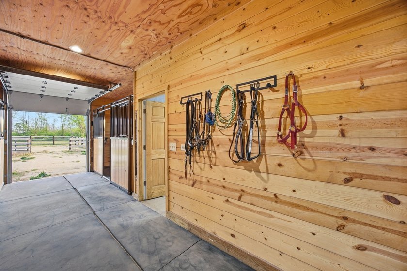 Set on 8.8 picturesque acres in the heart of the countryside - photo 39