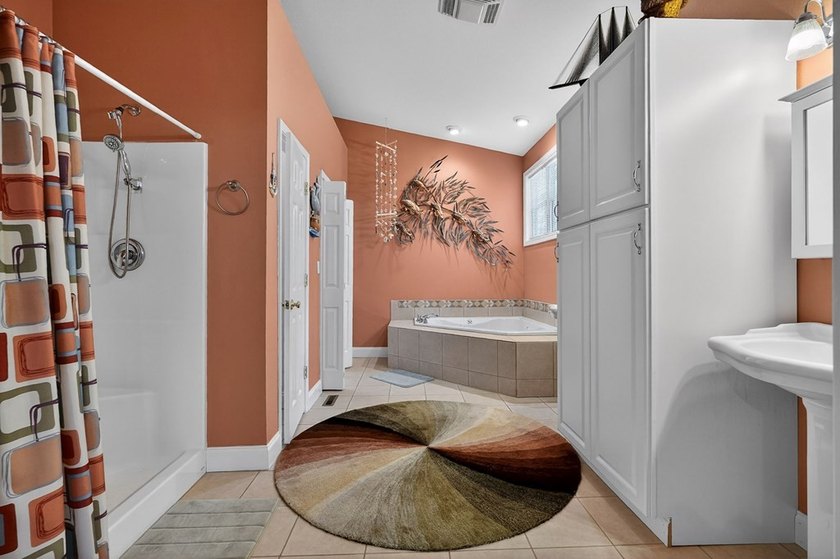 Rare opportunity to acquire a unique residence with hospitality - photo 43