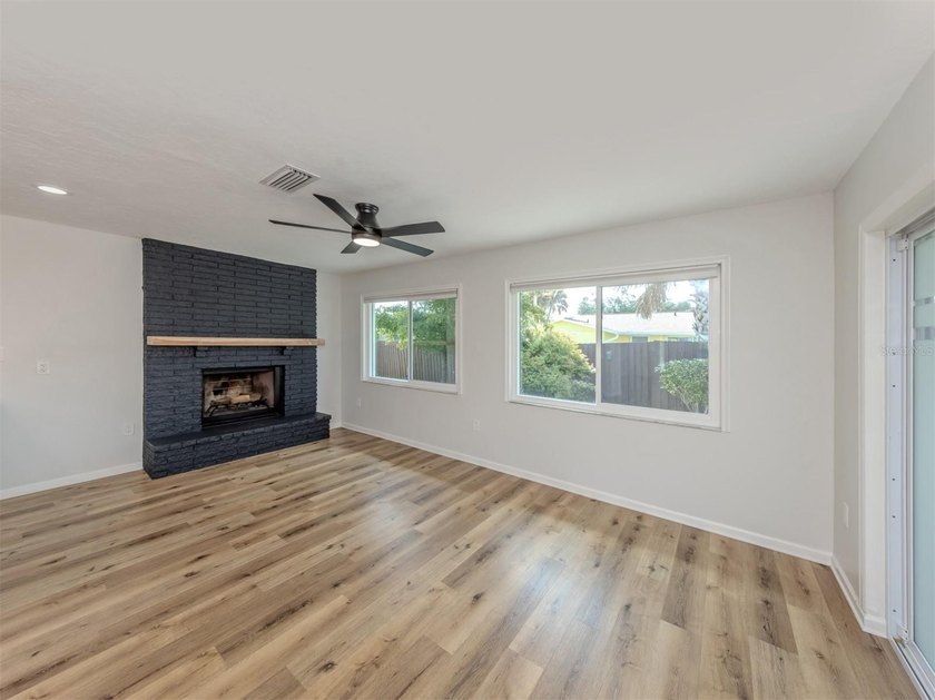 Virtually Staged. Move right into this beautifully updated South - photo 49