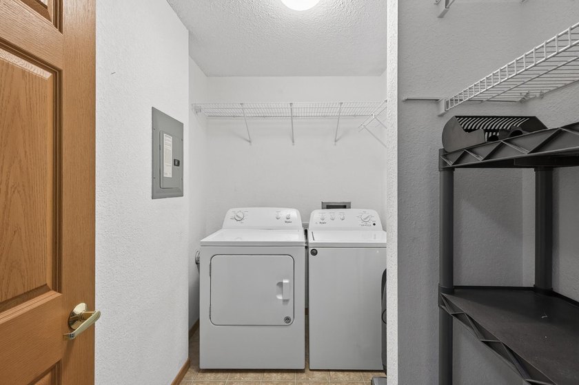 55+ building (80% of units must be 55+, 20% open to any age - - photo 21