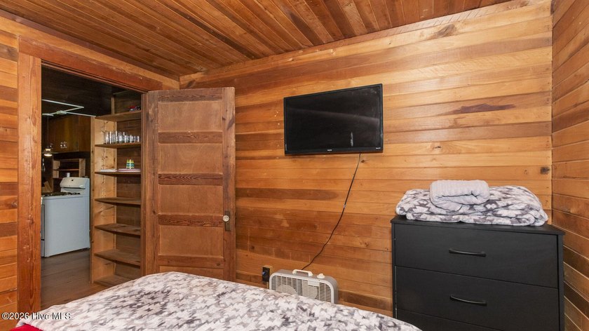 Discover a rare opportunity to own a charming 1940s mountain - photo 44
