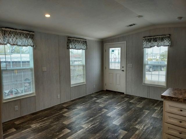 Own your own 2 bed/1 bath home! Make an appointment now to see - photo 6
