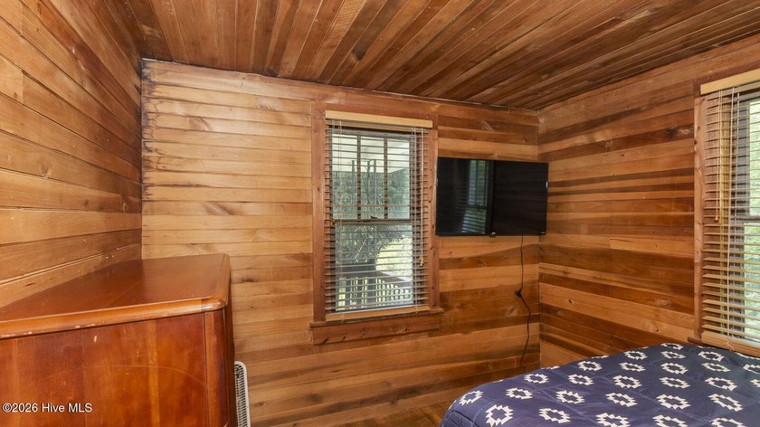 Discover a rare opportunity to own a charming 1940s mountain - photo 49