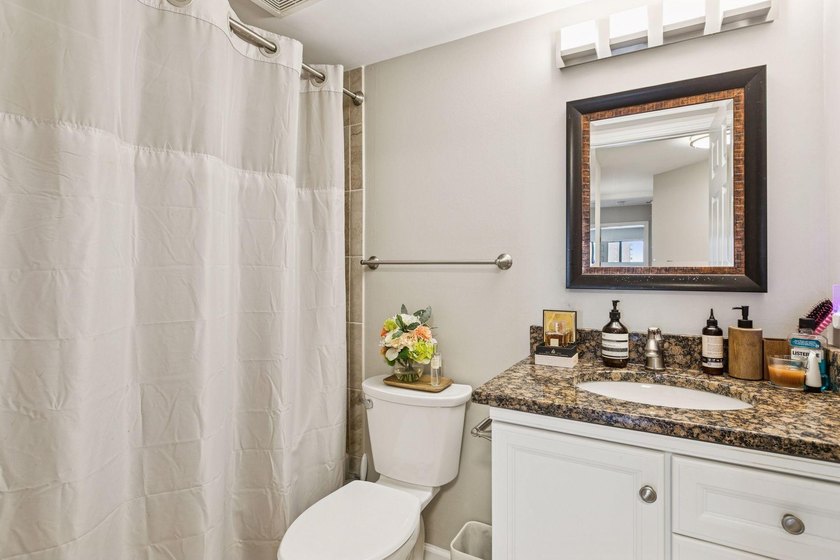 Reduced $35,000 ! Stunning 17th floor unit featuring: 2 bedrooms - photo 18