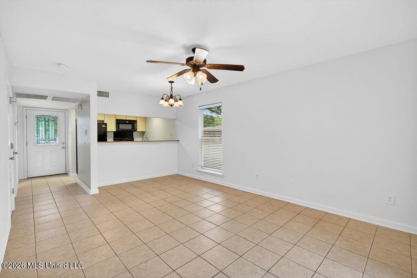 Discover coastal living at its finest with this charming 1 - photo 4