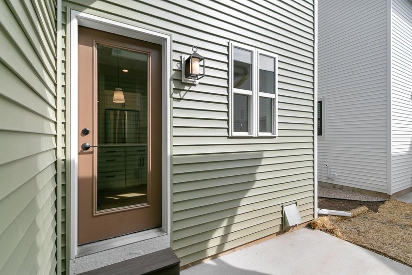 Motivated Seller! Hurry! Move in Ready. Gorgeous Swan Creek - photo 24