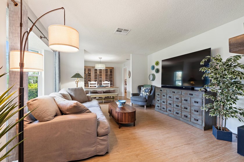 Welcome home to Tequesta Pines, one of Tequesta's most sought - photo 8