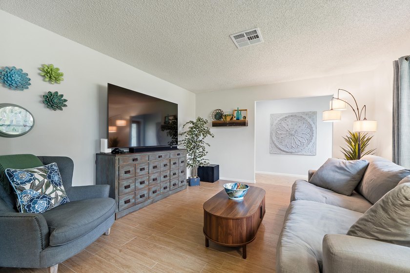 Welcome home to Tequesta Pines, one of Tequesta's most sought - photo 9